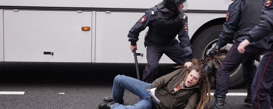 «Наблюдатель в поле»: задержание и арест волонтера питерской правозащитой инициативы