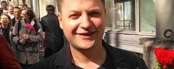 «Задавали бесконечное количество вопросов и требовали одновременного ответа»