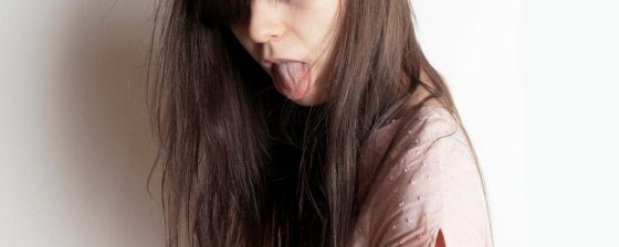 Радужный флаг ФСБ. Участницу Pussy Riot выманили в отдел полиции через инстаграм