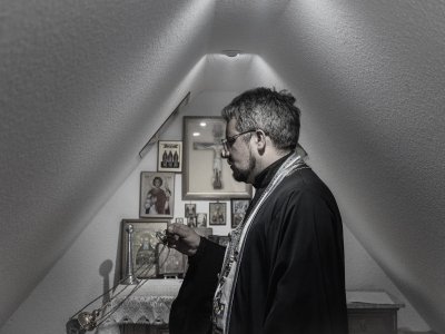      «Церковное подполье». Как живут российские антивоенные священники и кто им помогает
    