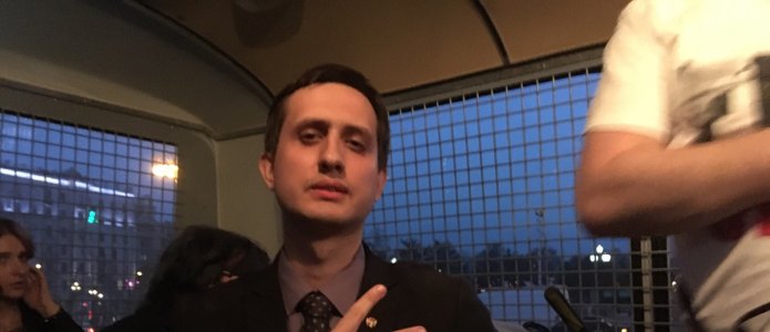 Я просто шел: рассказ задержанного 5 мая организатора концерта в доме престарелых