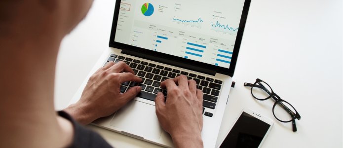 Полиция по всей России скупает системы, которые помогают искать экстремизм в соцсетях