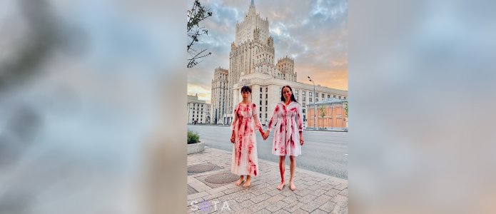 «Ужас и маразм»: задержания, семь суток ареста и три протокола за «кровавые» платья